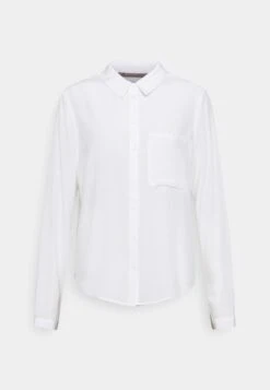 Anna Field Basic Blouse With Pocket - Button-Down Blouse - Off-White
