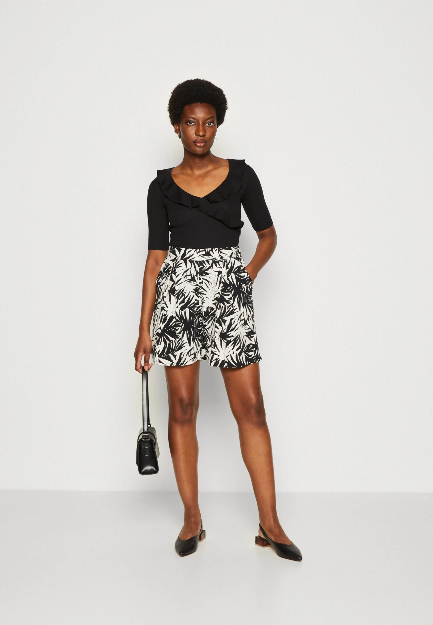 Anna Field Print T-Shirt - Print T-Shirt - Image 2