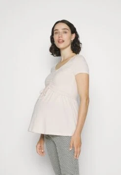 Basic T-Shirt - Basic T-Shirt