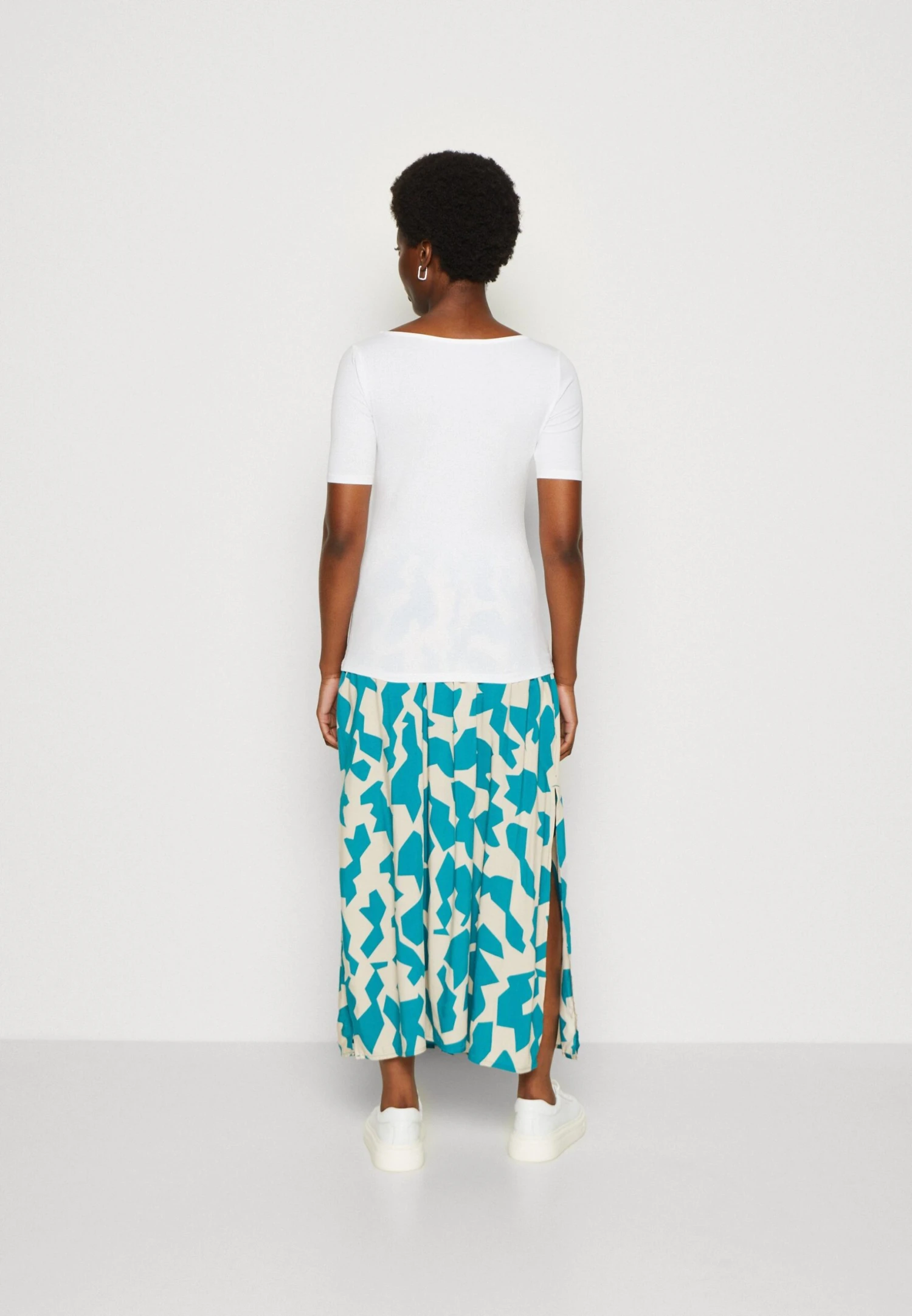 Anna Field Print T-Shirt - Light Blue/White - Image 3