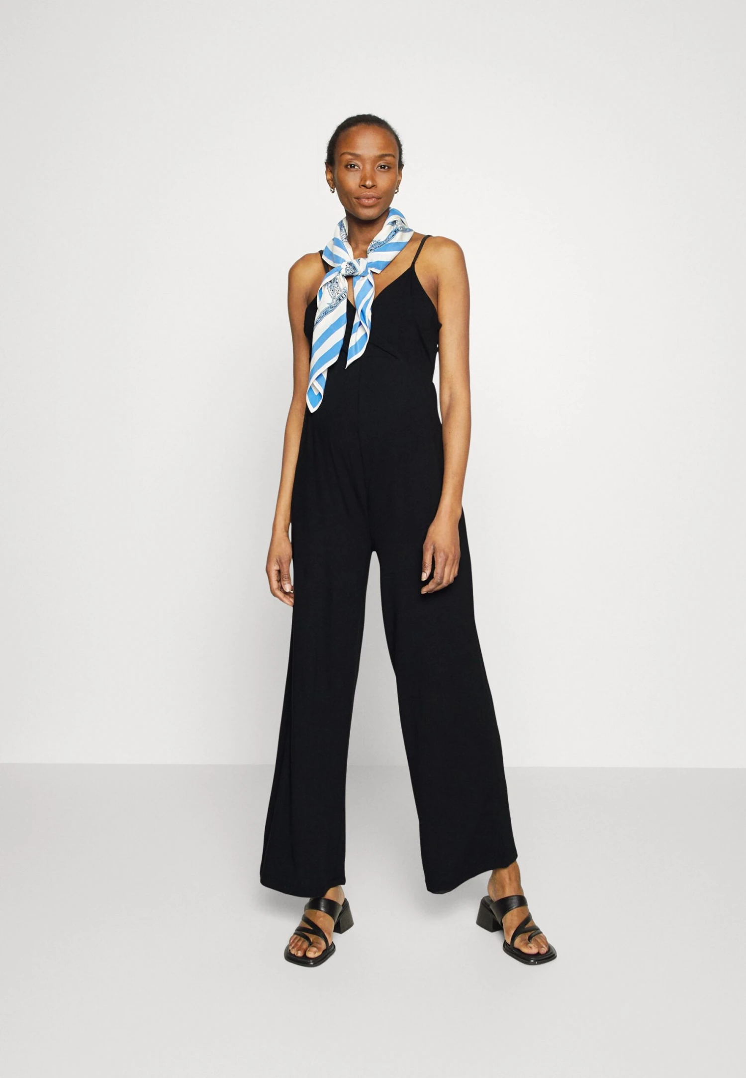 Strappy Drappy Cintered- Jumpsuit - Black - Image 2