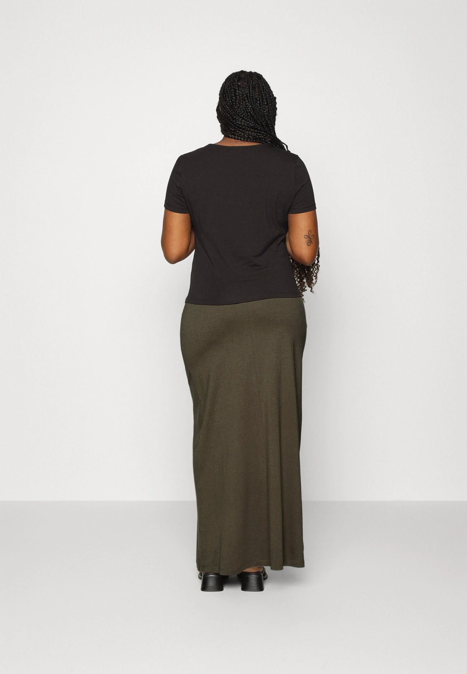 Drawstring Waistband - Maxi Skirt - Image 3