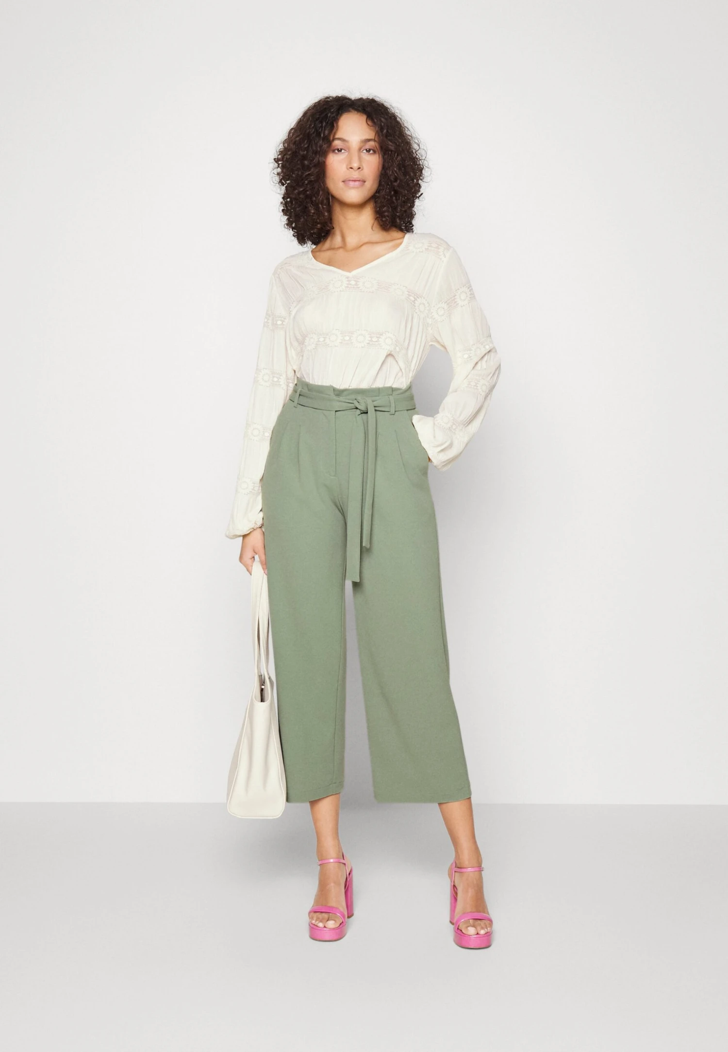 Trousers - Green - Image 2